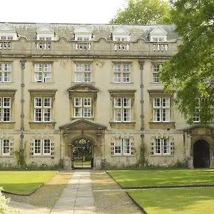 christs-college-cambridge.cambridgehotelsuk.com/